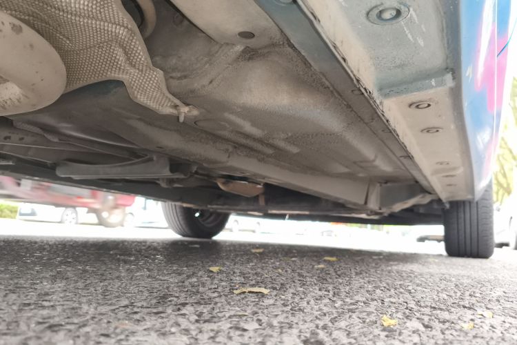 福特 嘉年华 2013款 三厢 1.5L 手动风尚型局部细节9002