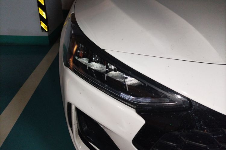 福特 福克斯 2022款 两厢 EcoBoost 180 自动ST Line车身外观8