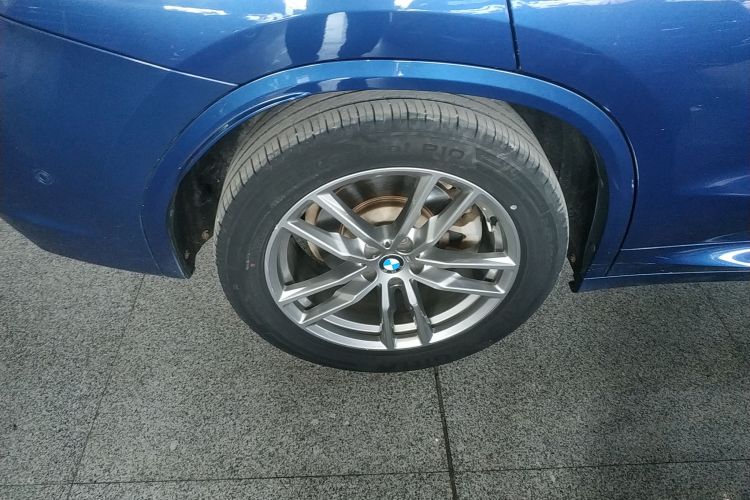 宝马X3 2018款 xDrive28i M运动套装 国VI车身外观6008