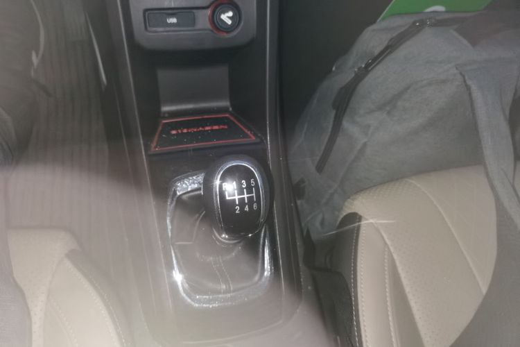 宝骏310W 2017款 1.5L 手动时尚型 国V局部细节18