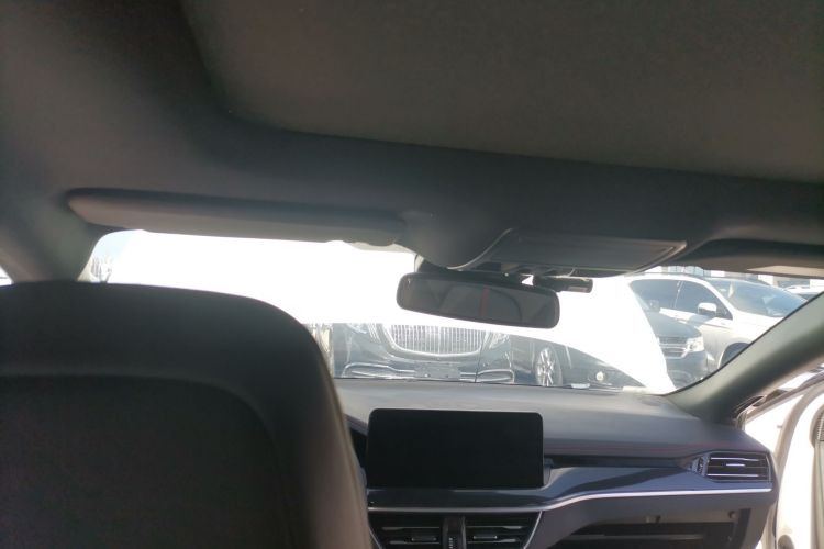 福特 福克斯 2022款 三厢 EcoBoost 180 自动ST Line中控内饰22