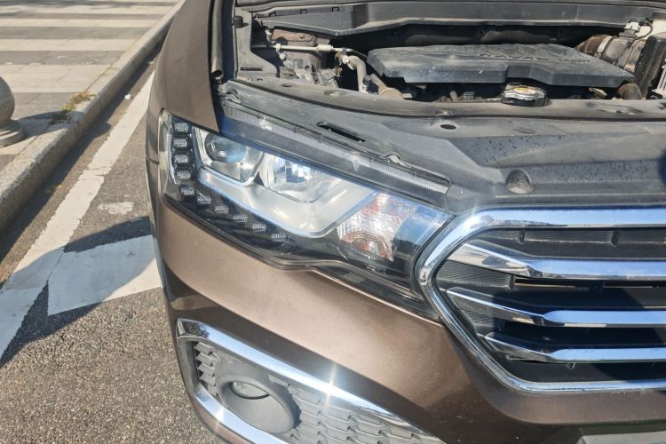 哈弗H6 Coupe 2018款 蓝标 1.5T 自动两驱豪华型车身外观8