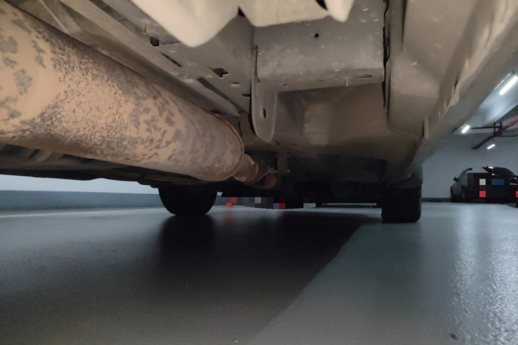 别克GL8 2011款 2.4L CT舒适版局部细节9002