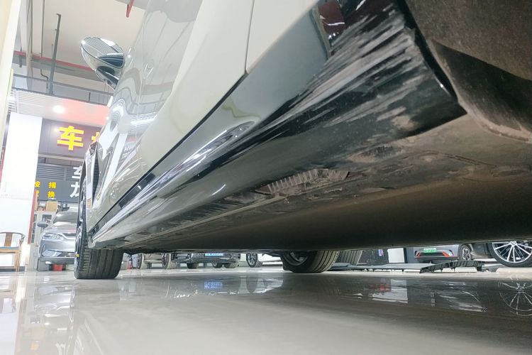 小米汽车 小米SU7 2024款 四驱超长续航高阶智驾Max版局部细节9002