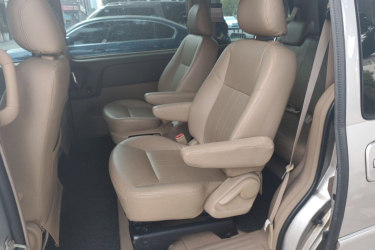 别克GL8 2014款 2.4L 经典版中控内饰7004