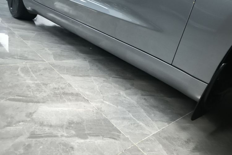 特斯拉 Model 3 2023款 长续航全轮驱动版局部细节9001