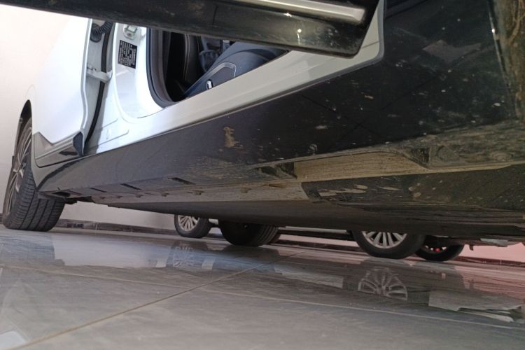 小鹏P5 2022款 550E局部细节9001