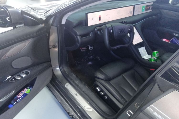 智己汽车 智己L7 2024款 MAX 长续航性能版中控内饰7003