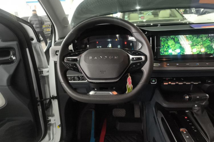 宝骏RM-5 2019款 1.5T CVT 24小时在线豪华型 7座中控内饰13