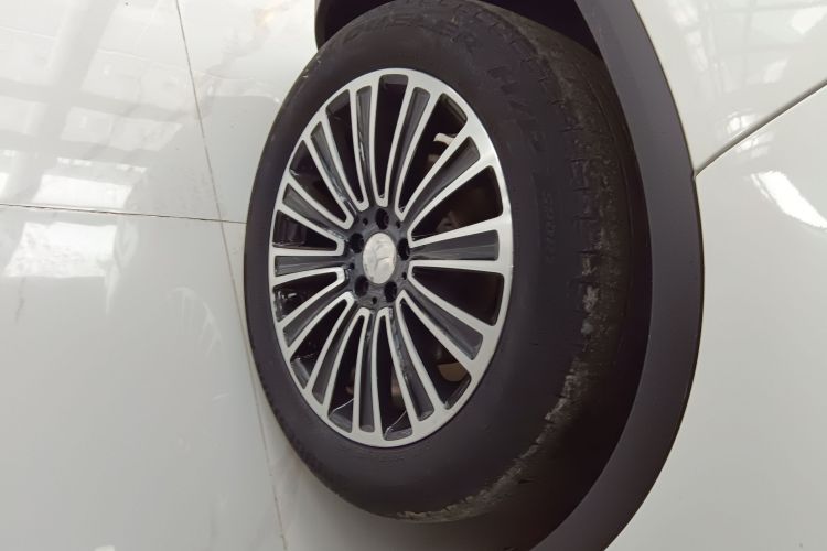 奔驰GLC 2019款 GLC 200 L 4MATIC车身外观6008