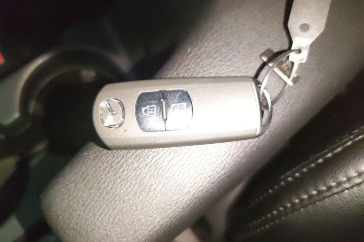 马自达CX-5 2015款 2.0L 自动两驱都市型中控内饰11