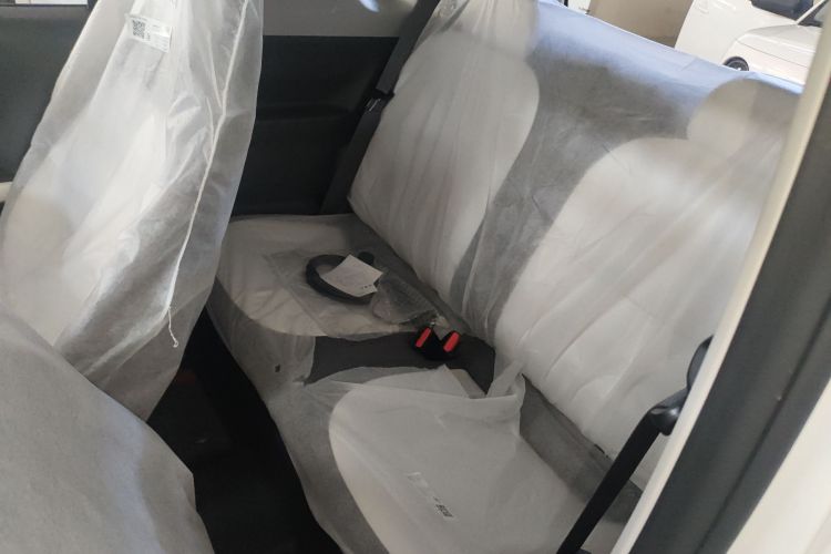 吉利银河 熊猫 2025款 210km 元气熊中控内饰21