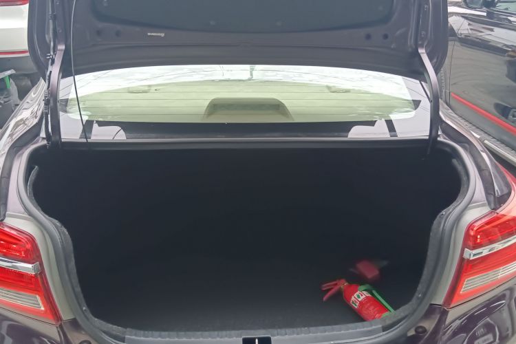 丰田 威驰 2017款 1.5L 手动创行版局部细节23