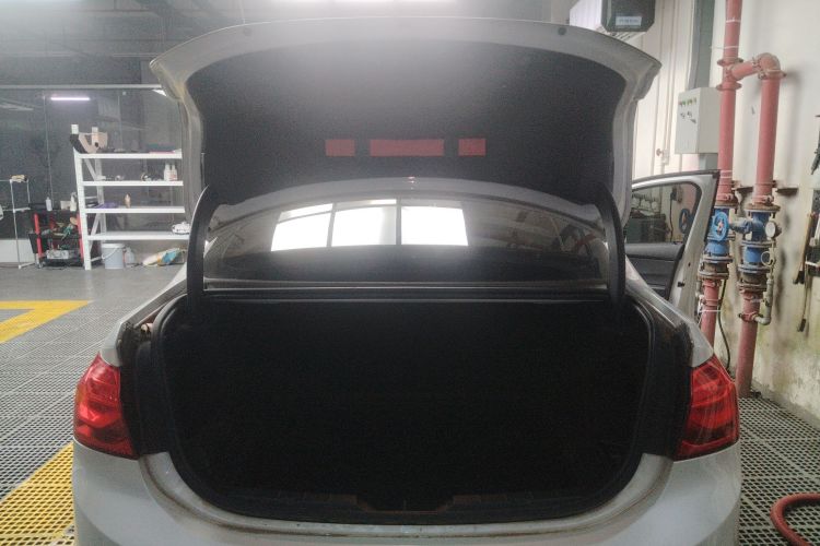 宝马1系 2017款 118i 运动型局部细节23