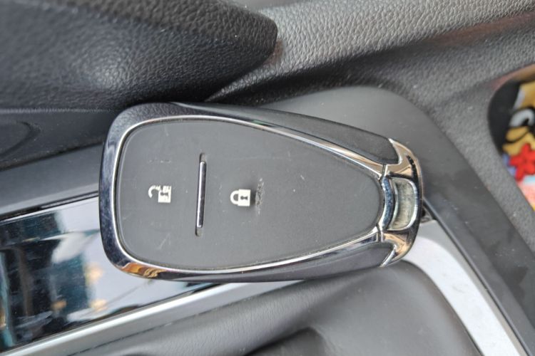 雪佛兰 沃兰多 2019款 Redline 530T 自动纵享版（5+2款） 国VI中控内饰11