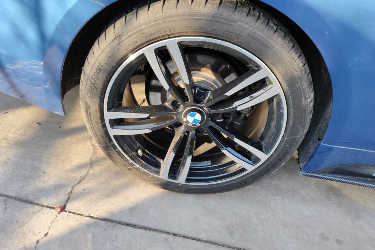 宝马4系 2014款 420i 设计套装型车身外观6008