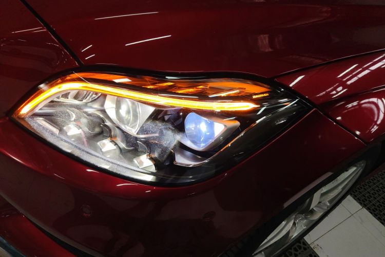 奔驰CLS 2017款 CLS 260逸彩版局部细节36