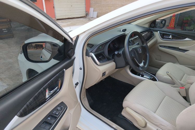 本田 凌派 2015款 1.8L 自动豪华版中控内饰20