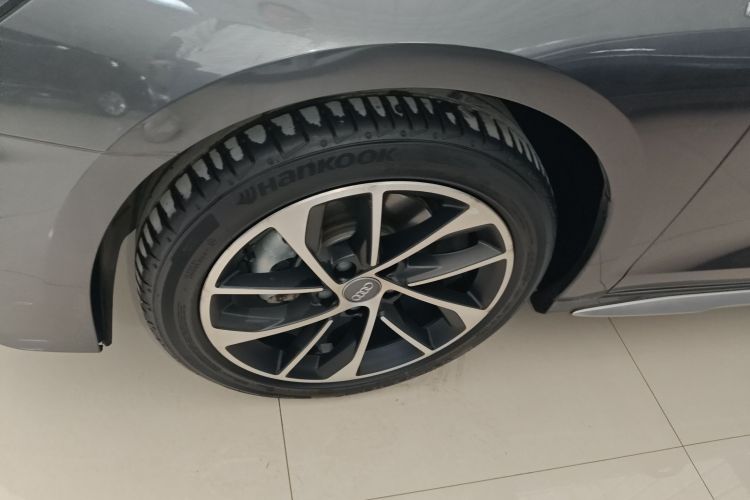 奥迪A3 2021款 A3L Limousine 35 TFSI 进取运动型车身外观6007