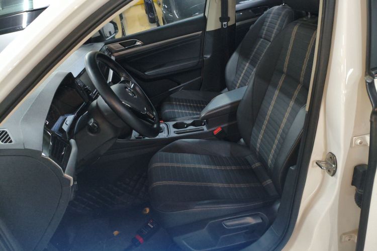 大众 朗逸 2018款 280TSI DSG舒适版 国V中控内饰19