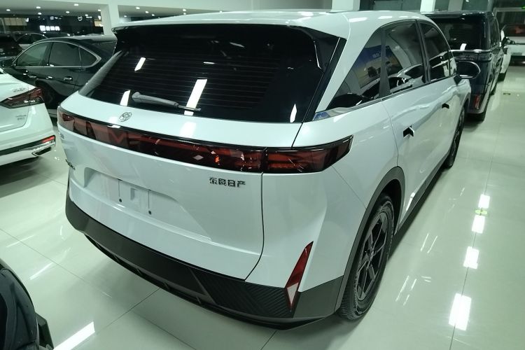 启辰VX6 2025款 大平层 520 Pro车身外观7