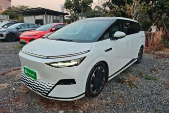 小鹏X9 2024款 702超长续航Max