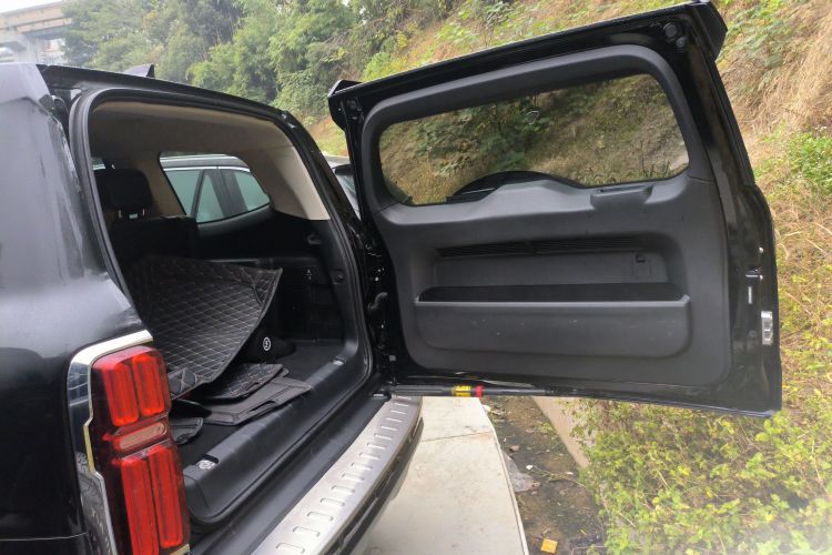 坦克500 2023款 3.0T 运动版 造境型 5座局部细节23