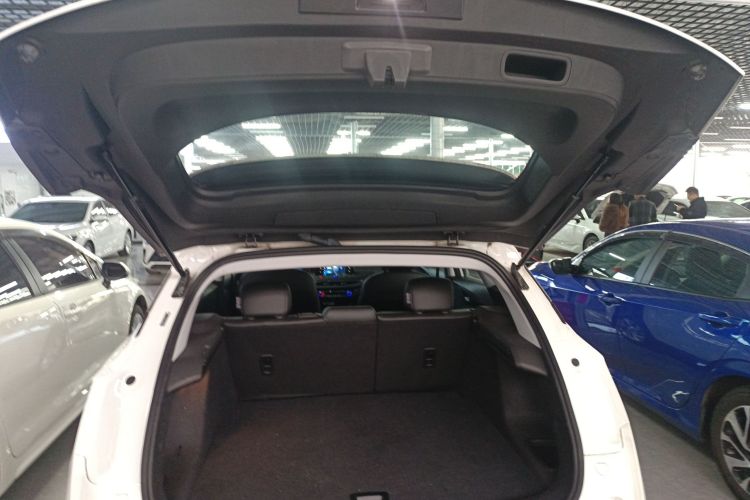 别克 微蓝6 2024款 430km 舒享版机舱底盘23