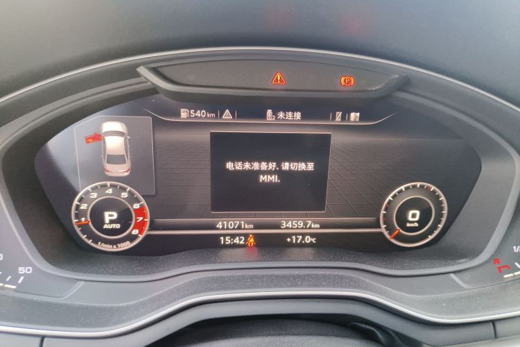 奥迪A4L 2019款 40 TFSI 时尚型 国VI中控内饰14