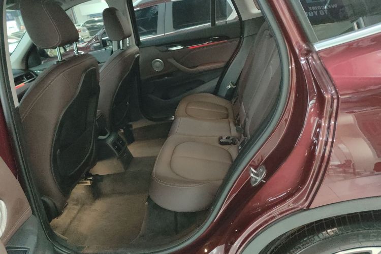 宝马X1 2022款 sDrive25Li 领先型中控内饰21