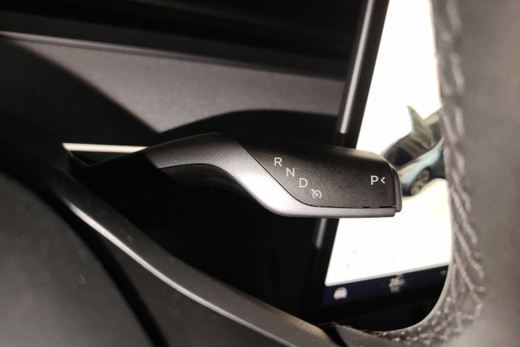 特斯拉 Model Y 2024款 后轮驱动版局部细节18