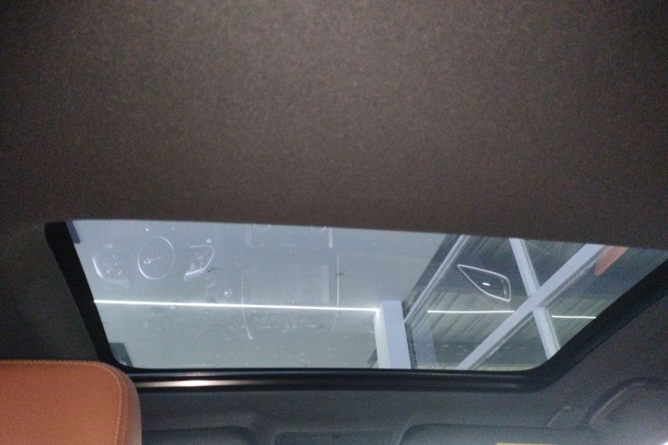 捷豹XEL 2022款 2.0T 250PS R-DYNAMIC S进取运动版局部细节22