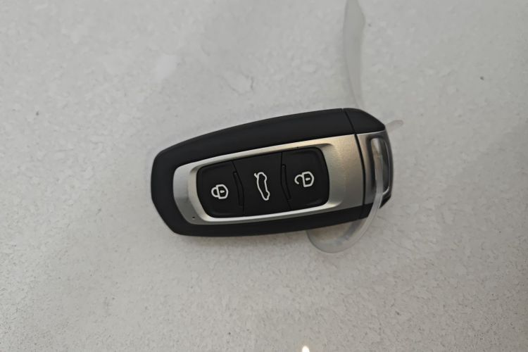 吉利银河 2024款 熊猫mini 200km 耐力熊中控内饰11