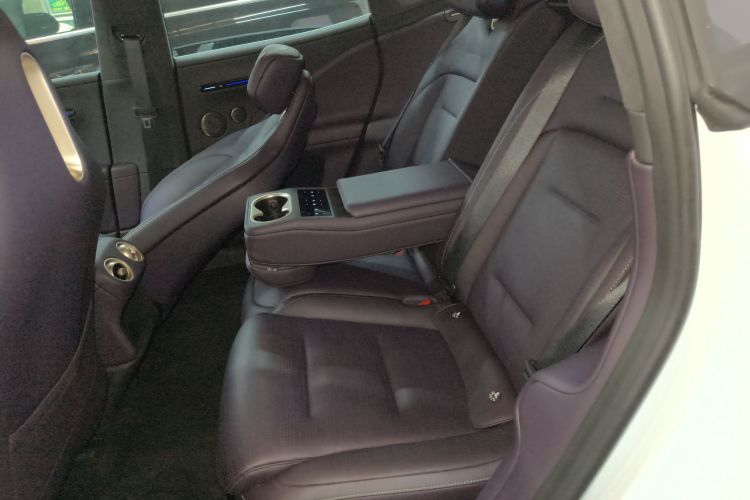 阿维塔07 2024款 Max纯电版中控内饰7004