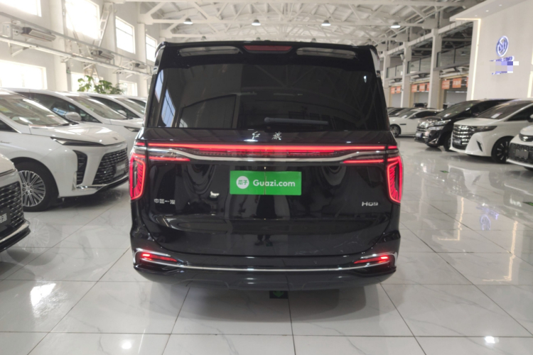 红旗HQ9 2023款 2.0T 智联旗享版车身外观6