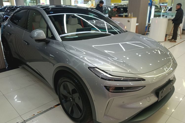 乐道L60 2024款 60kWh 后驱版车身外观3