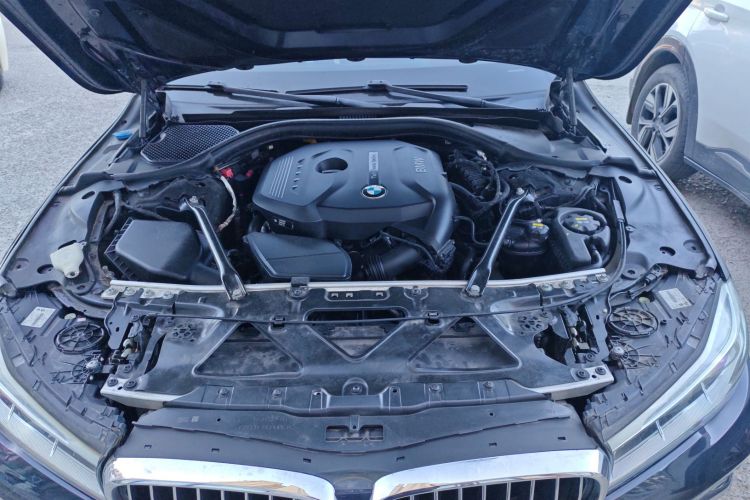 宝马7系 2018款 730Li 尊享型 M运动套装局部细节24