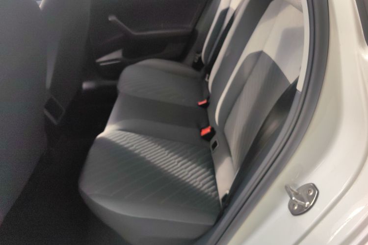 大众 朗逸 2023款 新锐 1.5L 自动新逸版中控内饰7004