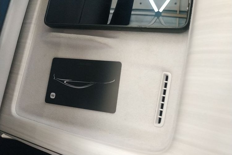 小米汽车 小米SU7 2024款 四驱Max创始版中控内饰7001