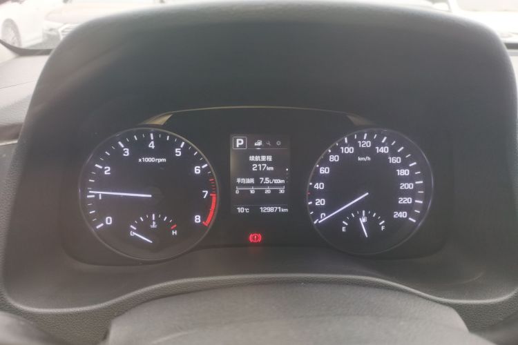 现代 领动 2016款 1.6L 自动智炫·精英型中控内饰14