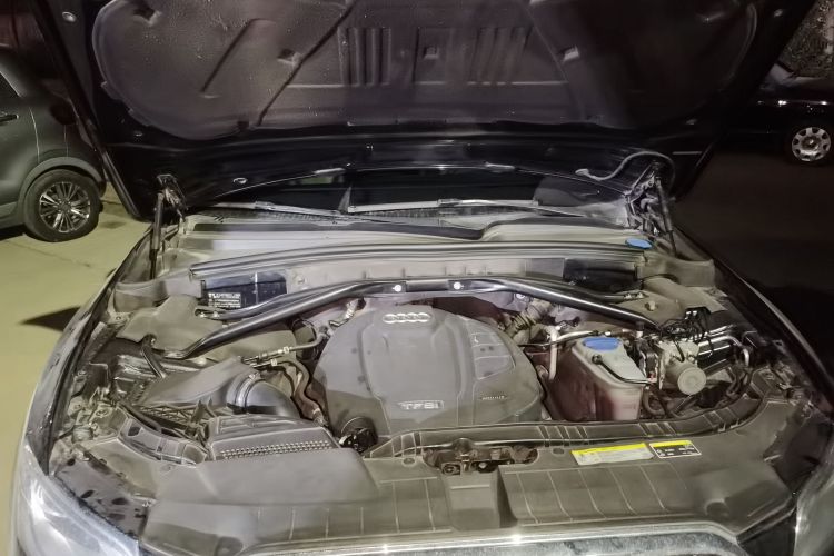 奥迪Q5 2015款 40 TFSI 技术型局部细节24