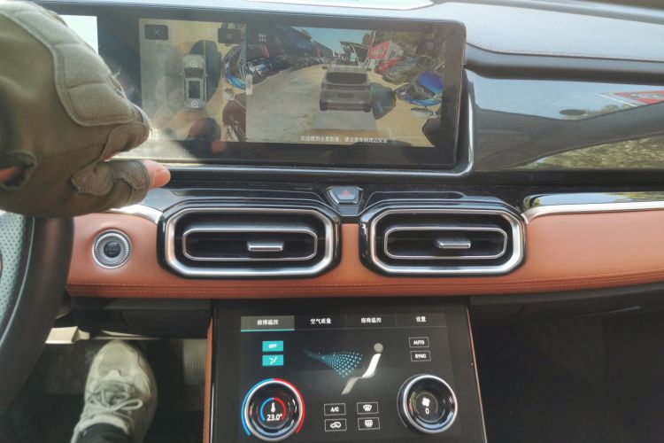 捷途山海L7 2024款 1.5T 120km ULTRA 7座中控内饰16