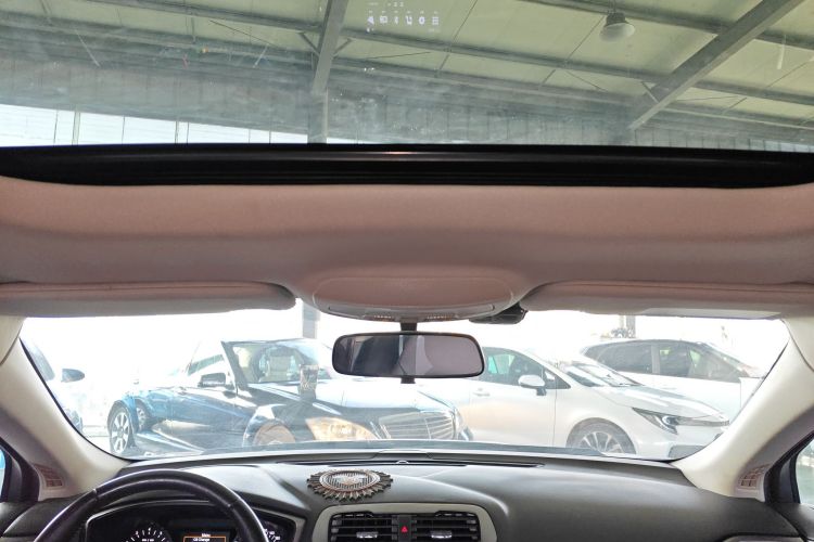 福特 蒙迪欧 2018款 EcoBoost 180 时尚型中控内饰22