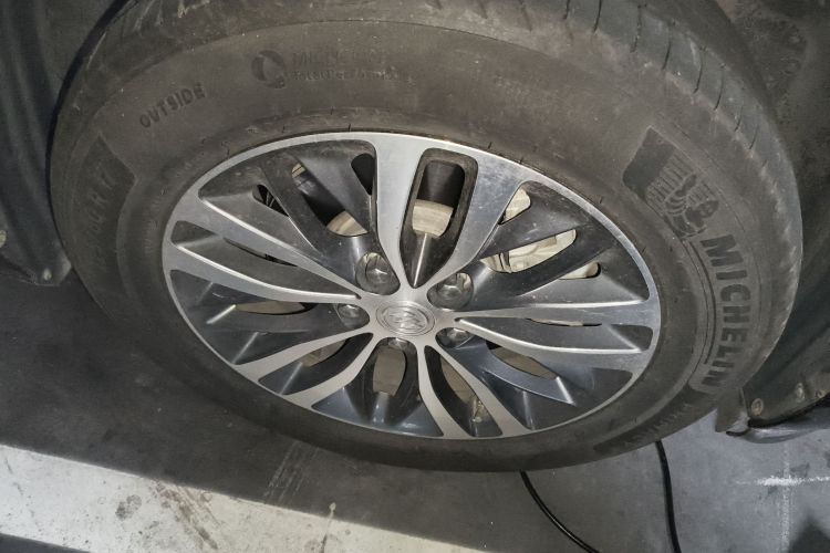 别克GL8 2020款 ES陆尊 653T 舒适型车身外观6001