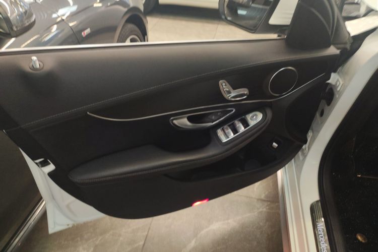 奔驰C级 2021款 C 200 L 时尚型运动版中控内饰47