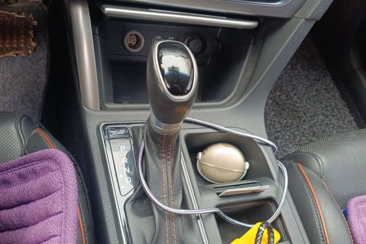 现代 索纳塔 2015款 1.6T GLS智能型中控内饰18