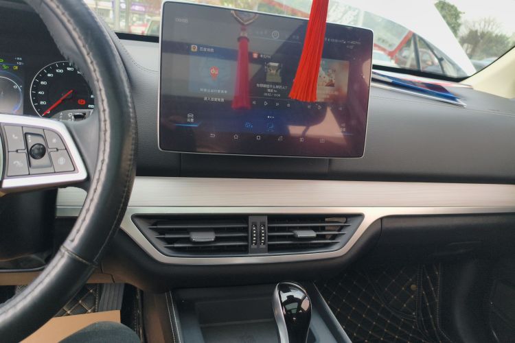 比亚迪 唐 2018款 2.0T 自动智联尊贵型 5座 国V局部细节16