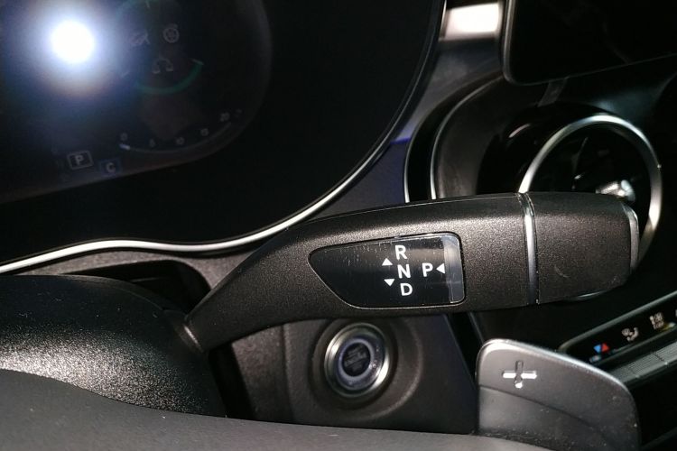 奔驰C级 2021款 C 200 L 时尚型运动版中控内饰18