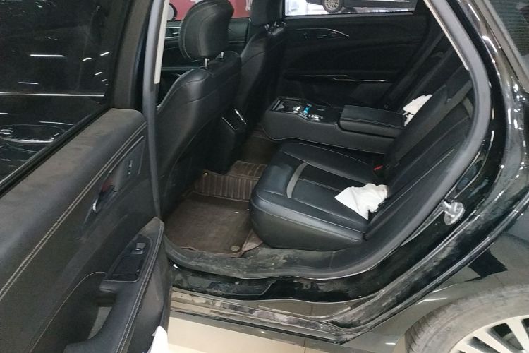 福特 金牛座 2018款 EcoBoost 245 卓越型 国V中控内饰21