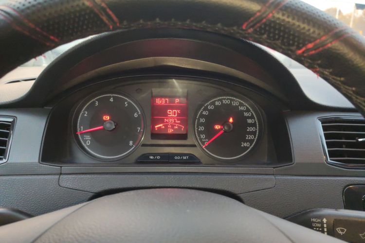 大众 桑塔纳 2021款 1.5L 自动风尚版中控内饰14